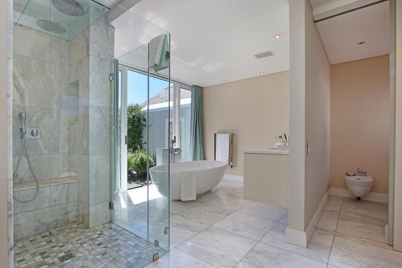 To Let 3 Bedroom Property for Rent in Steenberg Estate Western Cape